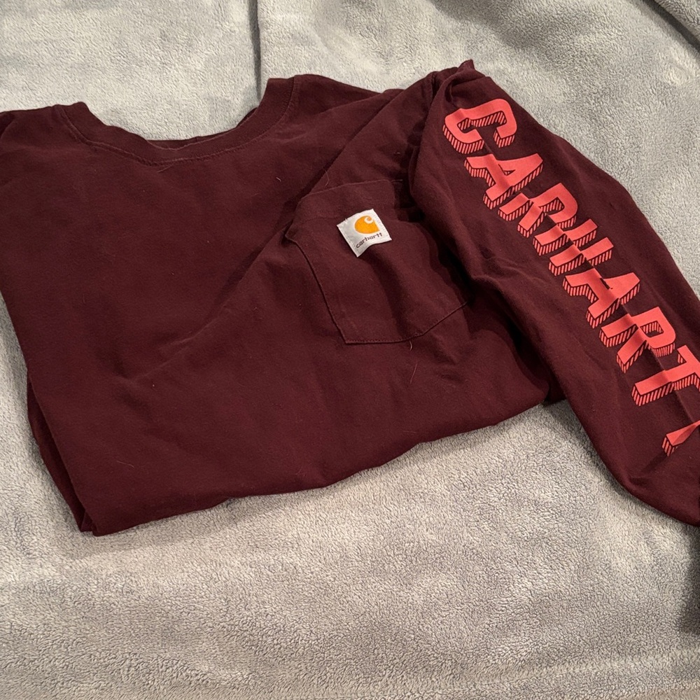 Carhartt Men’s Burgundy Long Sleeve Tee